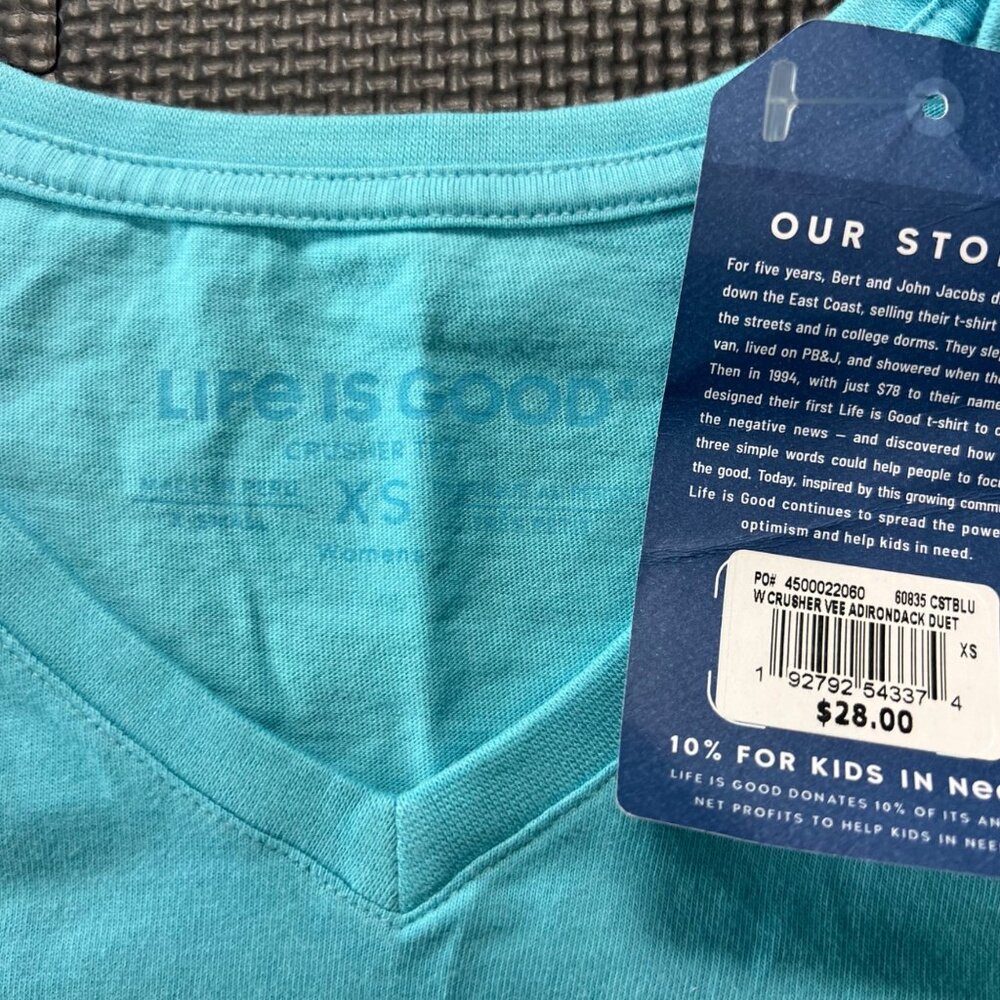 Life Is Good Womens Crusher Vee Adirondack Duet Graphic T-Shirt XS Blue - Picture 5 of 5